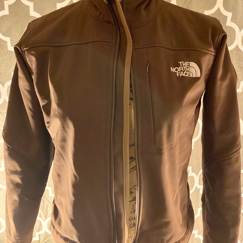 Women’s North Face Apex jacket